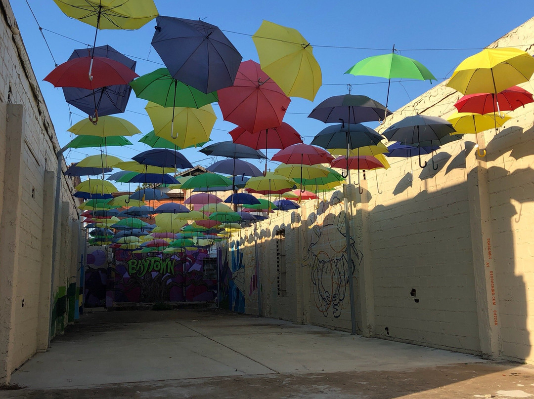 Umbrella Alley-Baytown必去景点