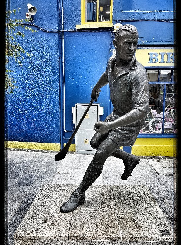 Nicky Rackard Statue-韦克斯福德必去景点