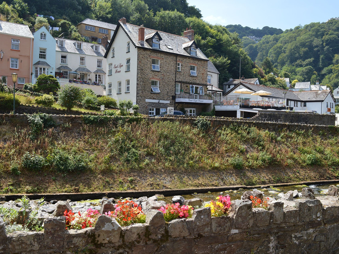 East Lyn House主图