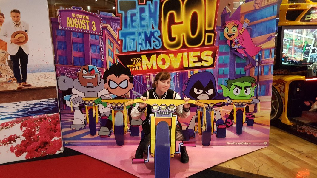 Brunswick Moviebowl-德里必去景点