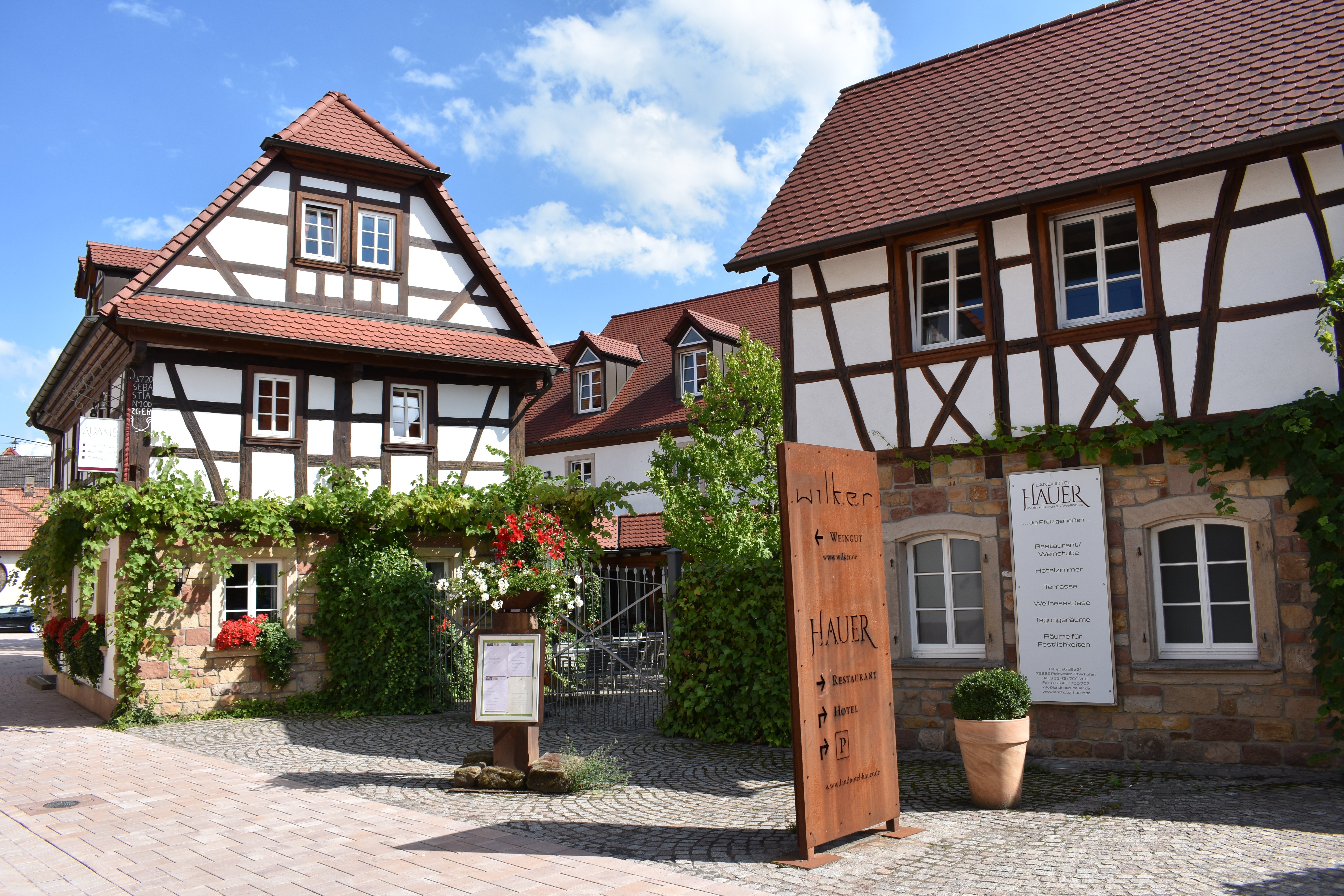 Landhotel Hauer-官方