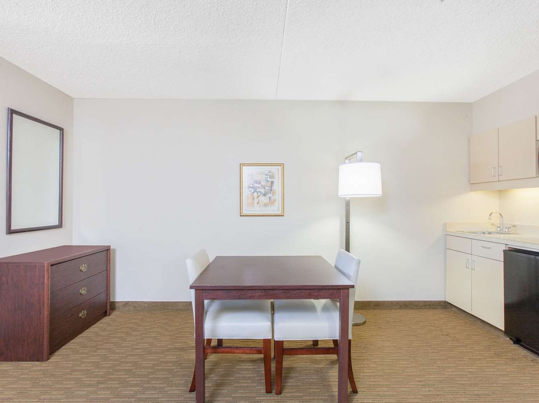 Hawthorn Suites by Wyndham Midwest City Tinker Afb主图