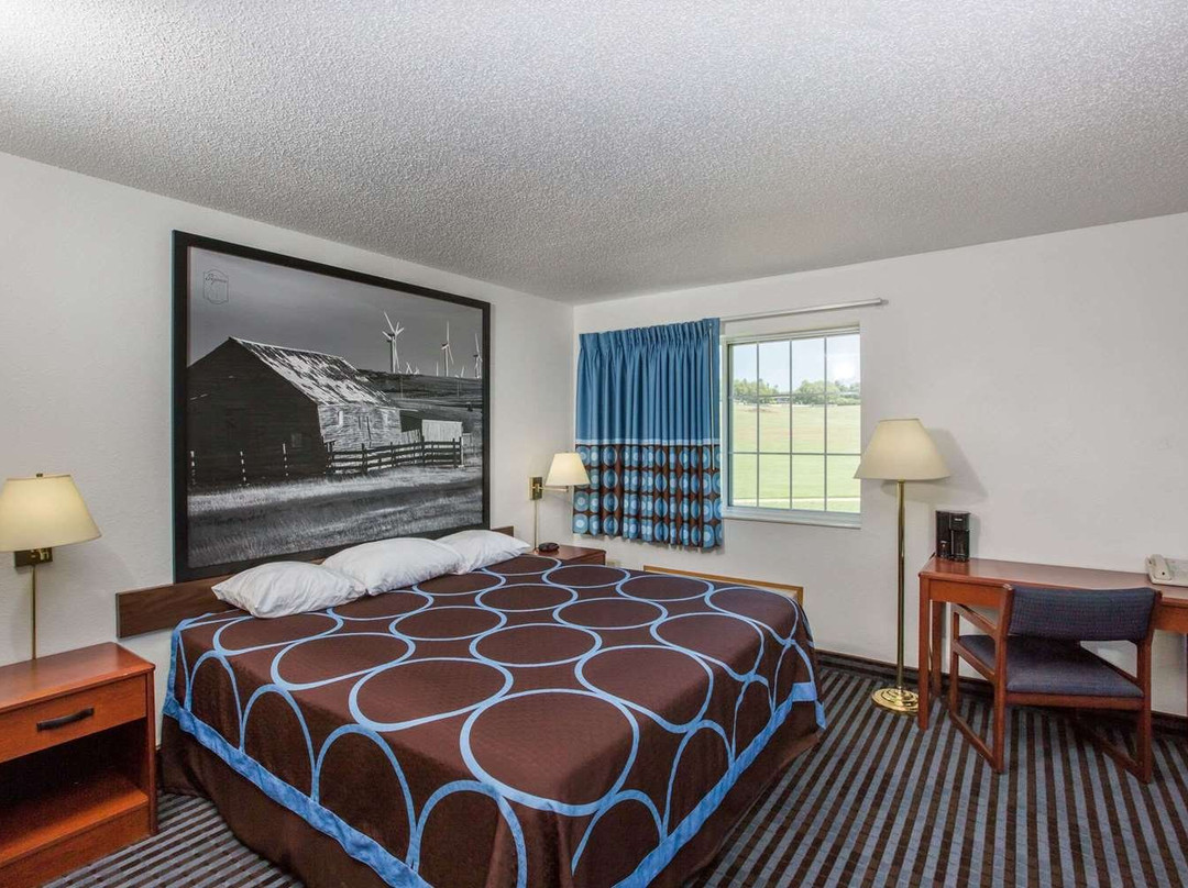 Super 8 by Wyndham Ida Grove主图