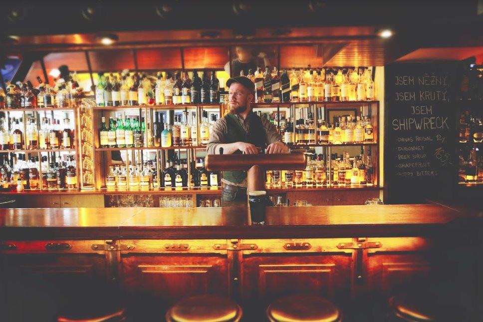 Whiskey Bar, který neexistuje