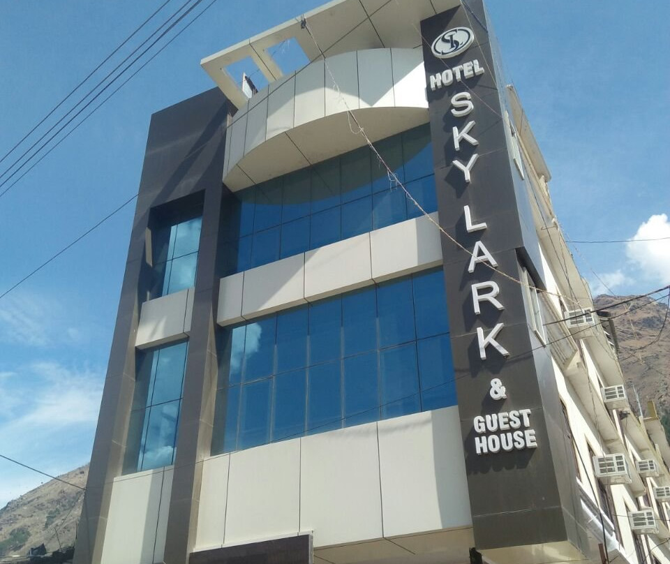 Hotel Skylark