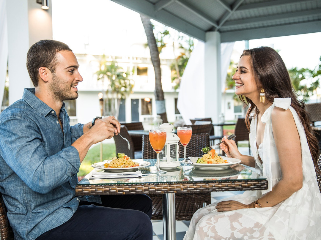 Solace by the Sea主图