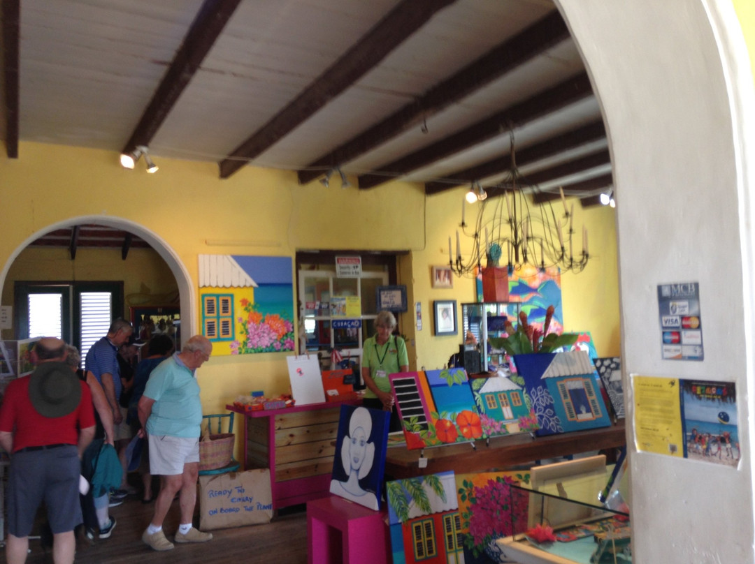 Landhuis Jan Kok-Sint Willibrordus必去景点