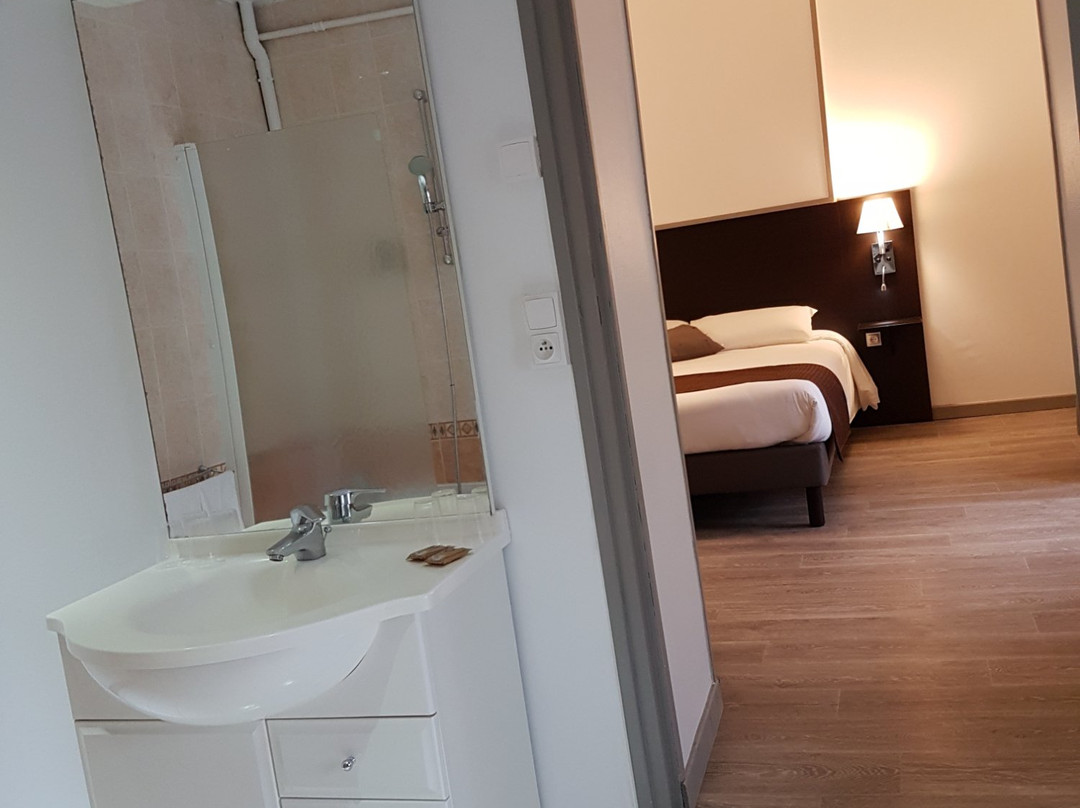 Nevers Hotel主图