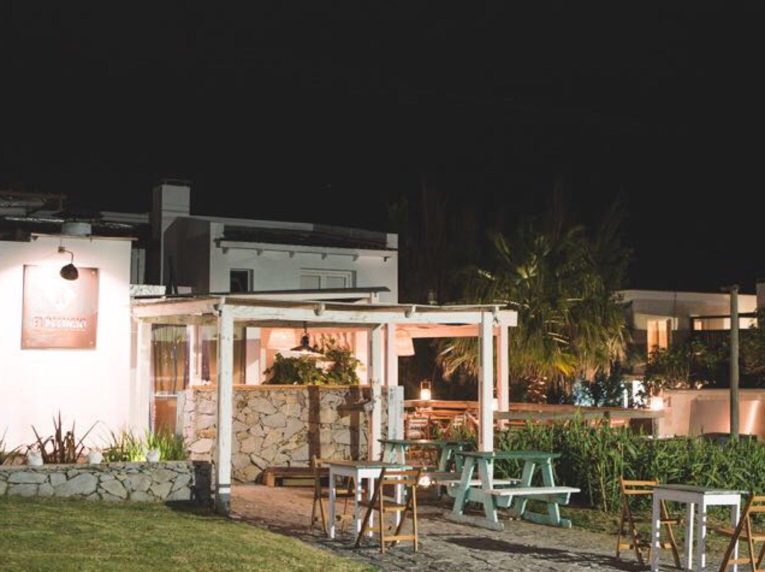 Manantiales餐馆和美食-El Refugio