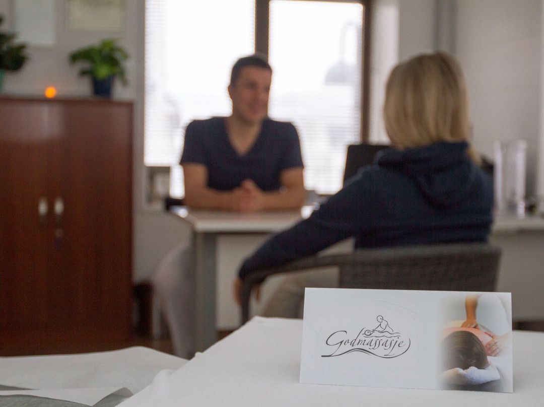 God Massasje-博多必去景点