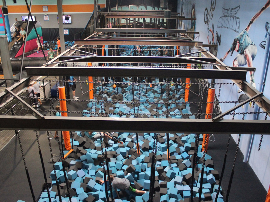 Airborne Trampoline Arena-德雷珀必去景点