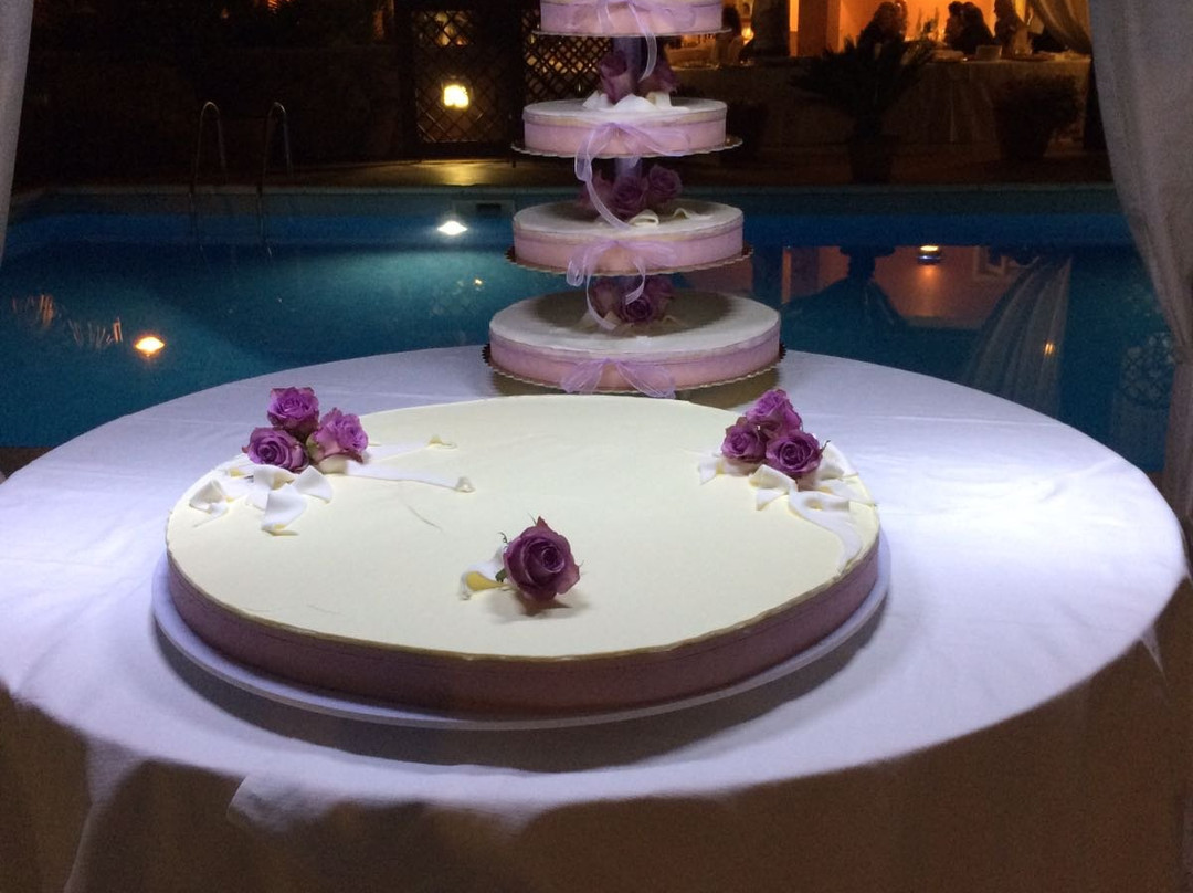 Osilo餐馆和美食-Pasticceria Korte di Jlenia Coni