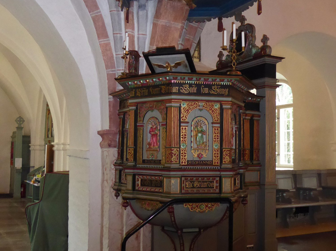 Brunnby Church-Nyhamnslage必去景点