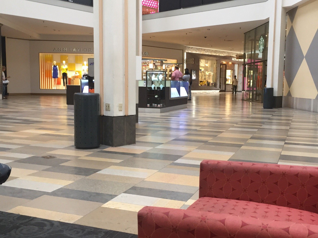 Beachwood Place景点图片