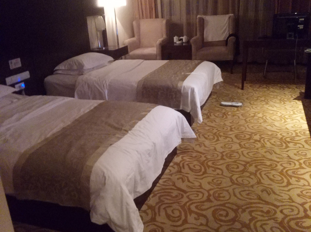 骏凯世纪大酒店主图