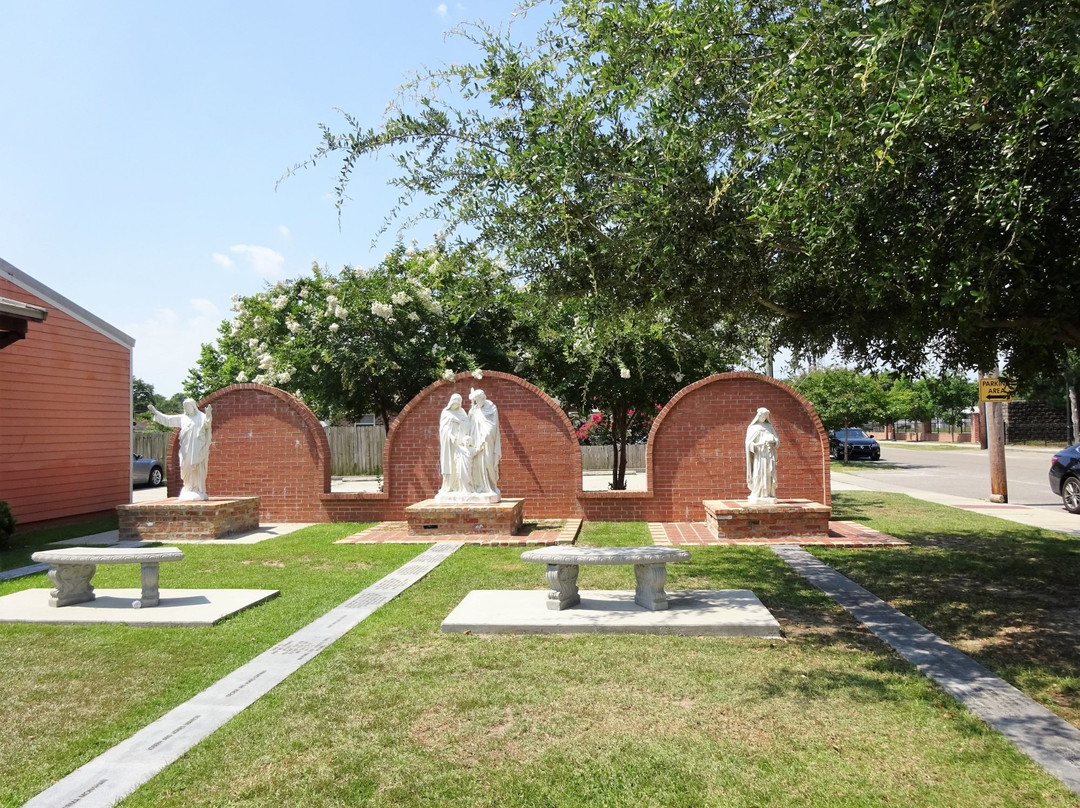 Saint Rose de Lima Catholic Church景点图片