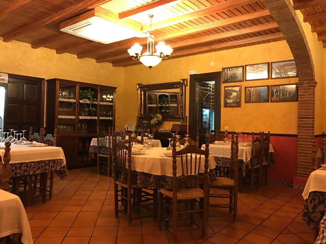 Almonaster La Real餐馆和美食-El Rincon de Curro