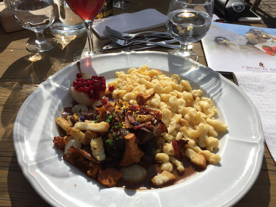 Crush Alba Restaurant