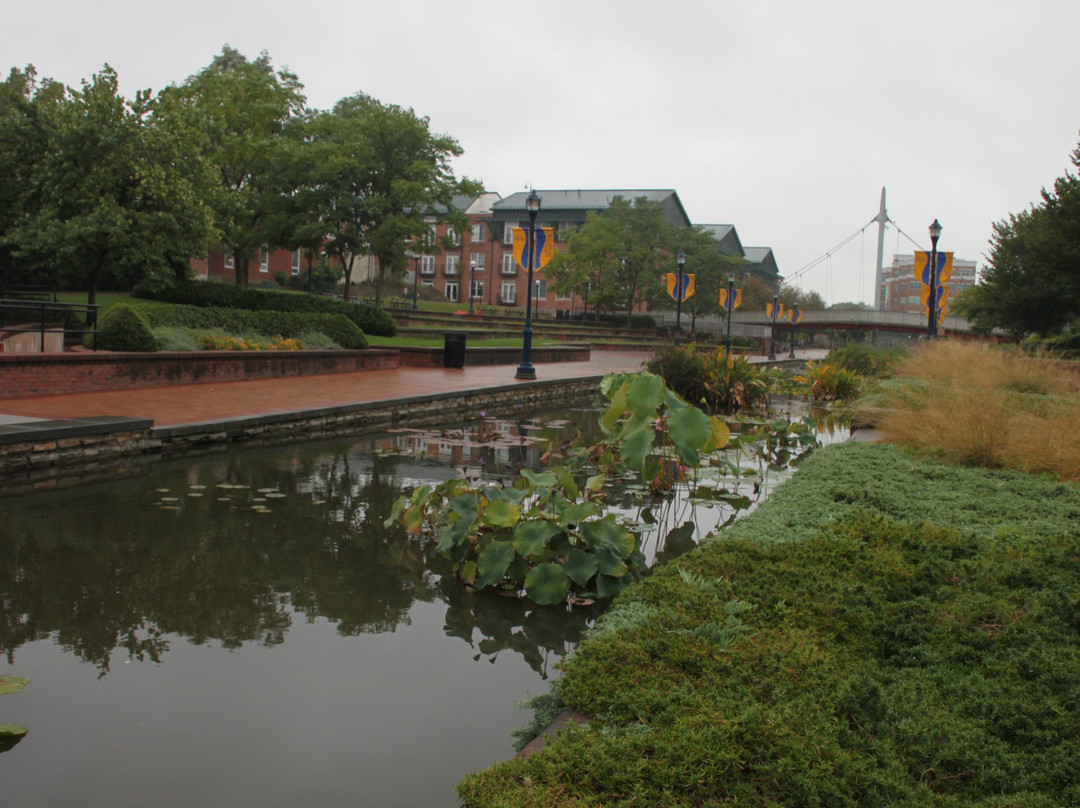 Community Bridge Mural-弗雷德里克必去景点