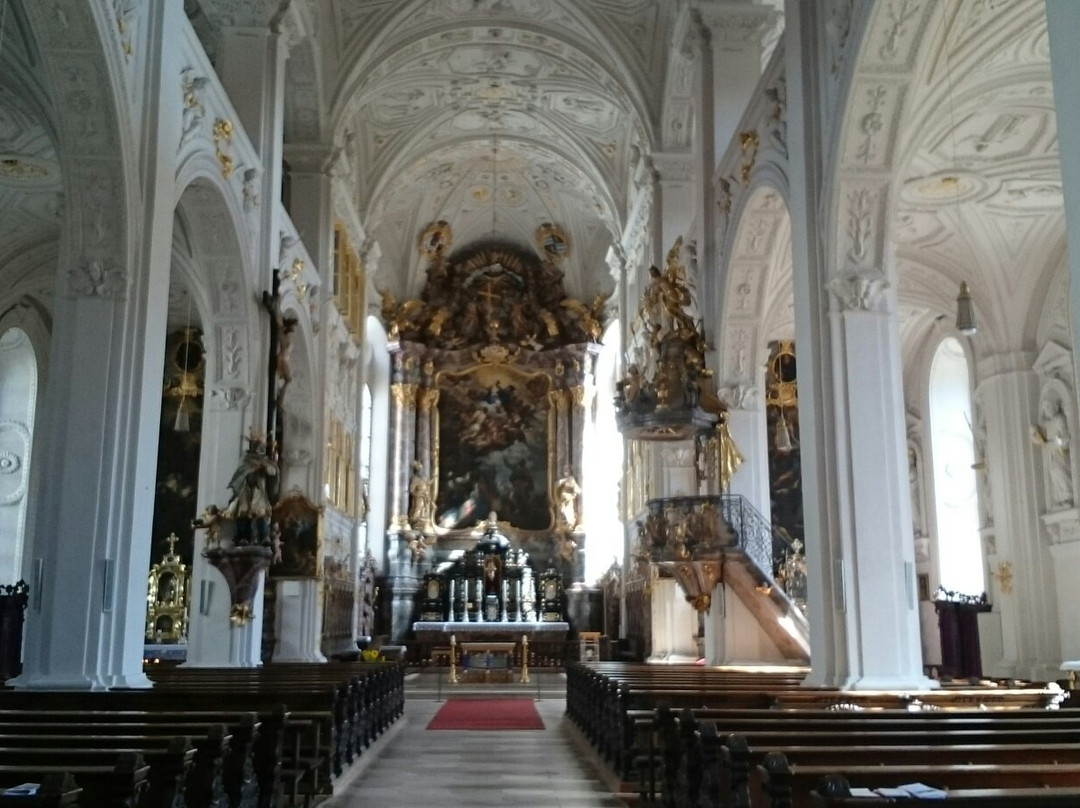 Hofkirche "Zu Unserer Lieben Frau"景点图片