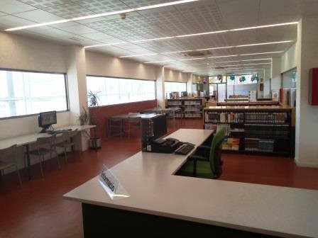 Biblioteca Municipal-Sant Andreu de Llavaneres必去景点
