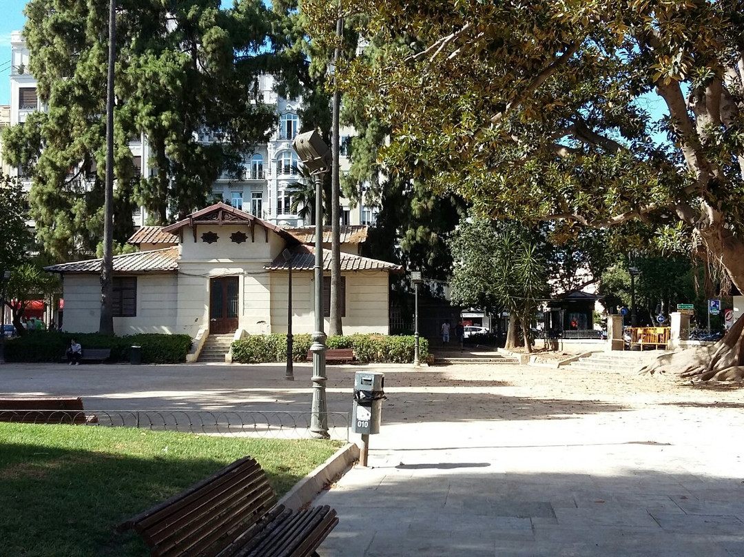 Plaça d'Alfons El Magnànim景点图片