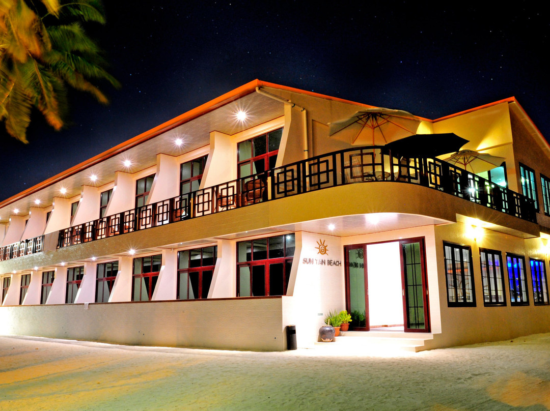 Sun Tan Beach Hotel