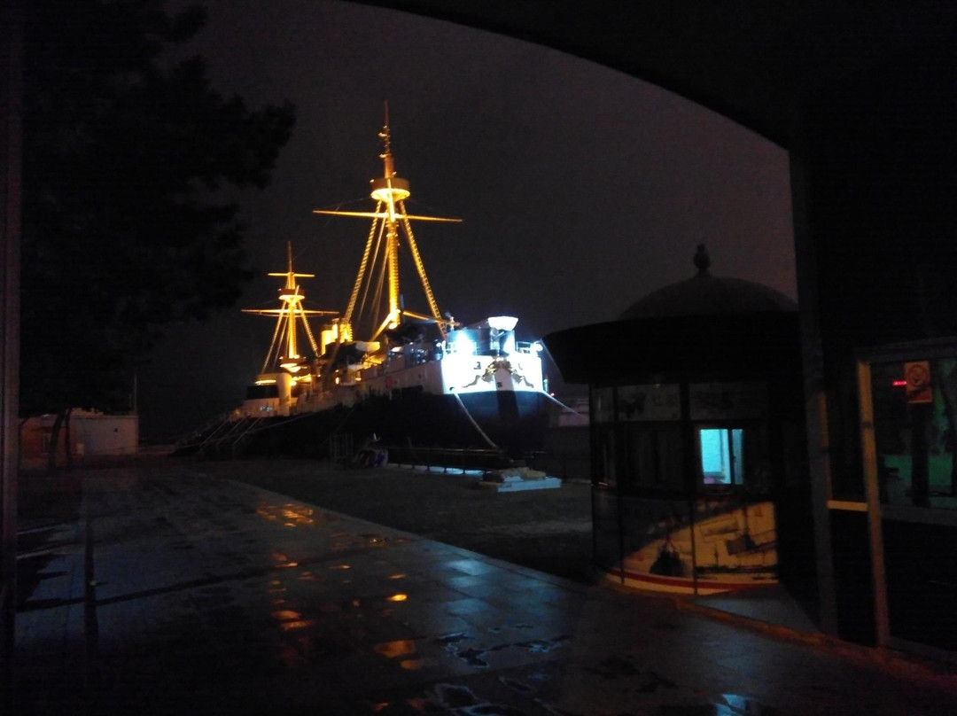 定远舰旅游区-威海市必去景点