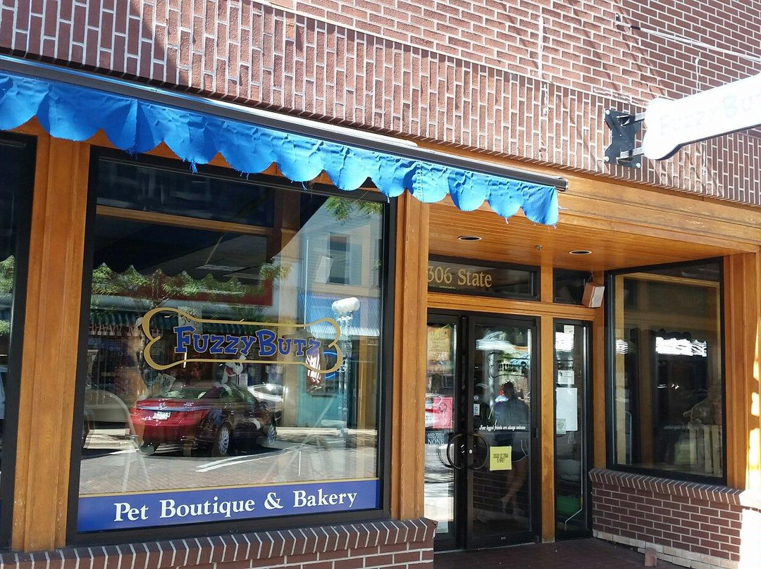 FuzzyButz Pet Bakery-Saint Joseph必去景点