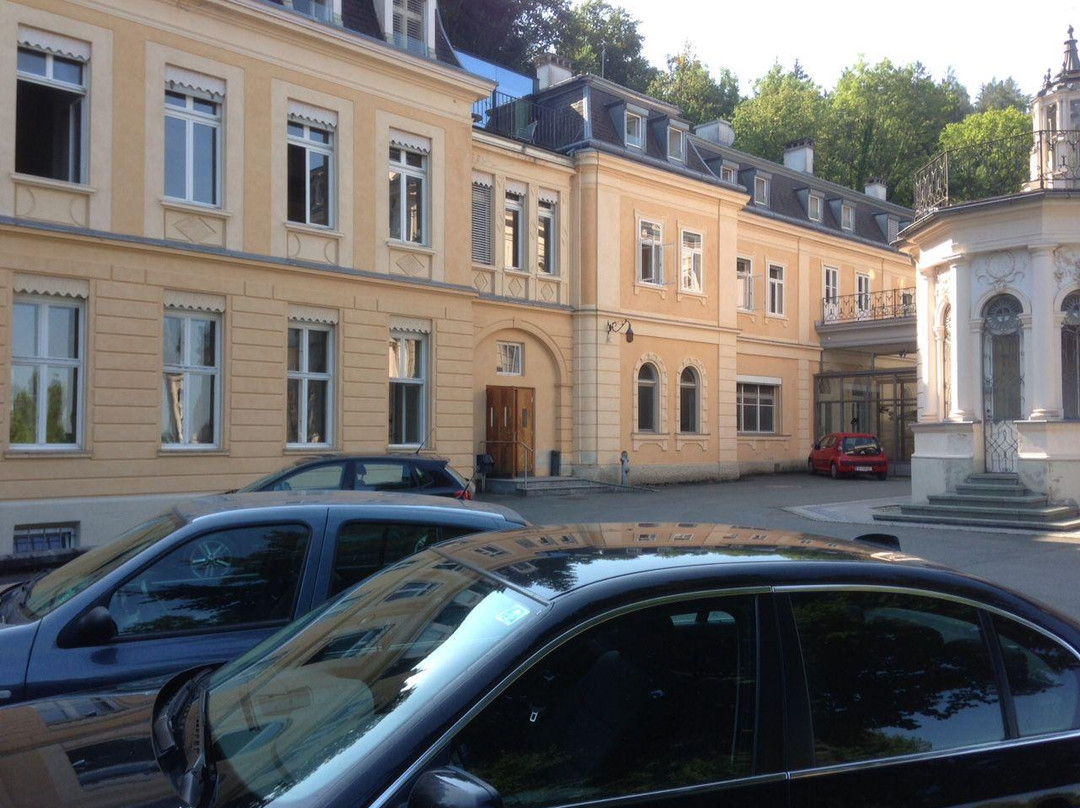 Villa Raczynski主图