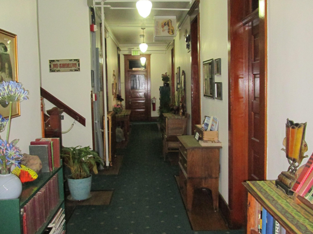 Waterville Historic Hotel主图