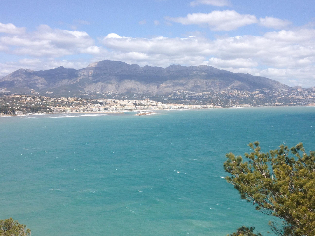 Faro de l'Albir-L'Alfas del Pi必去景点