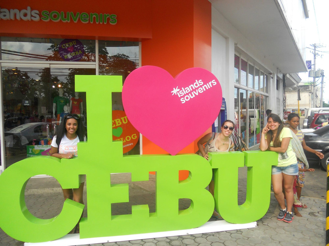 Island Souveniers-宿雾市必去景点