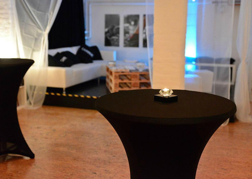 IN-LIVE Cocktailschule-Neuberg必去景点