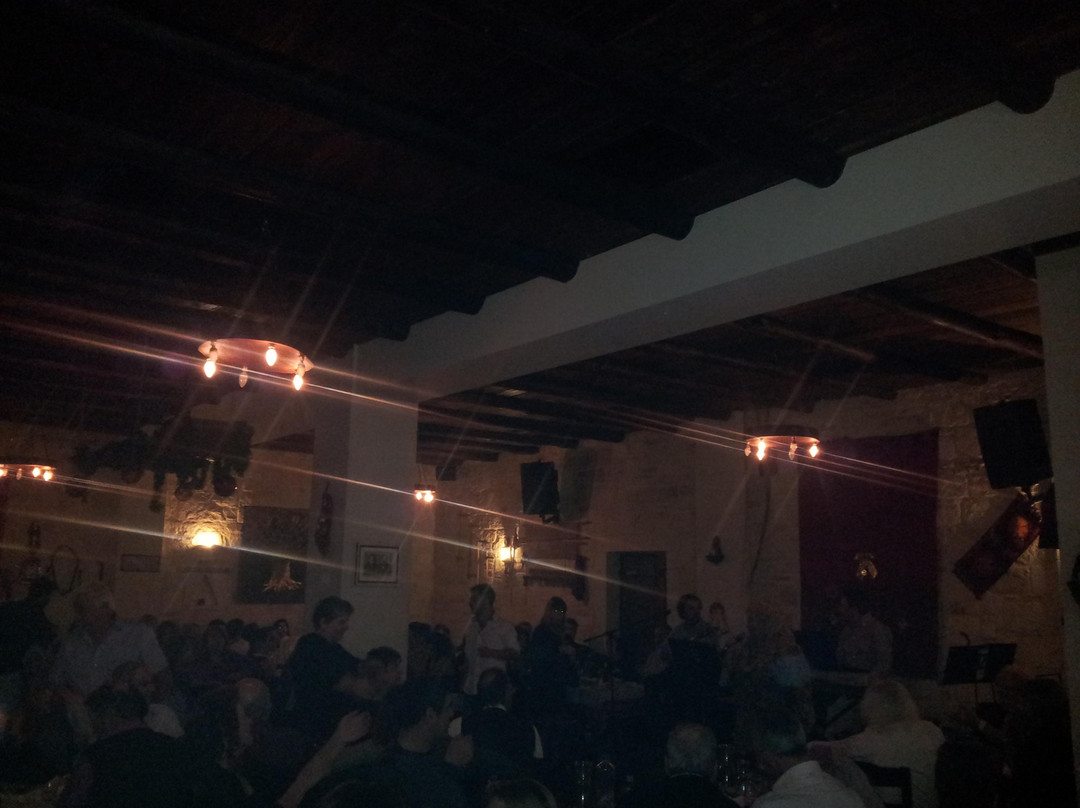 Mournies餐馆和美食-Bolosiros