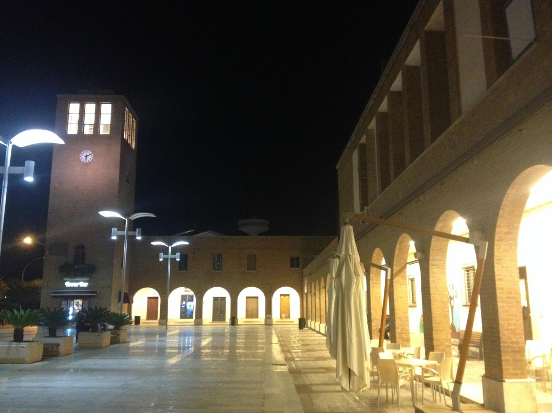 Piazza Elettra-Marconia必去景点