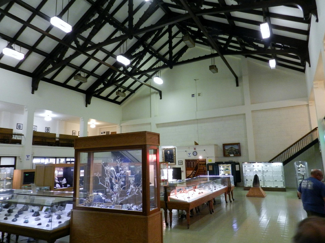 MBMG Mineral Museum-巴特必去景点