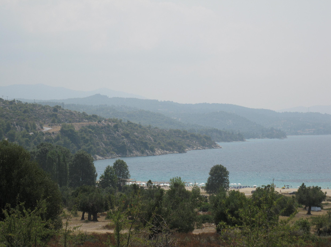 Agios Ioannis-Nikiti必去景点