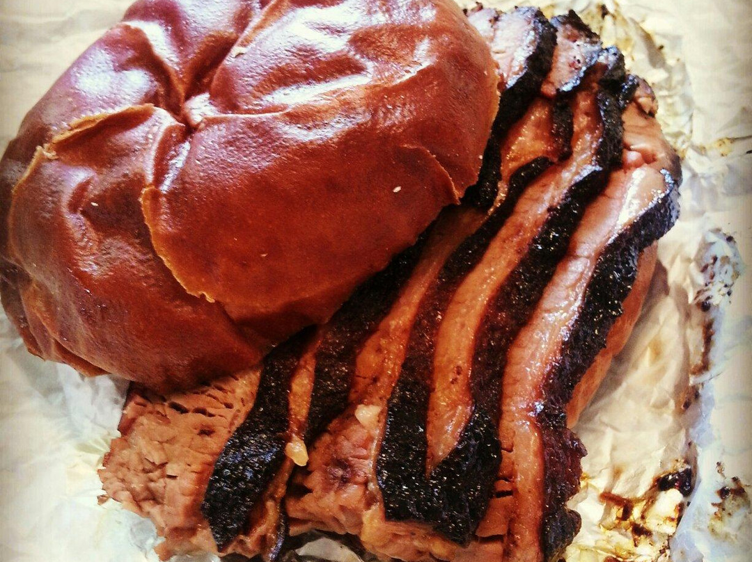 Munster餐馆和美食-Bomber's BBQ