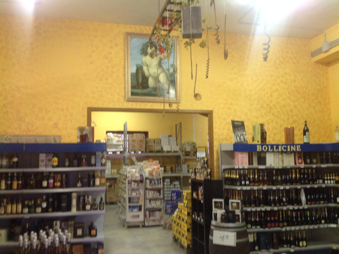 Le Bonta di Bacco Enoteca-奥斯图尼必去景点