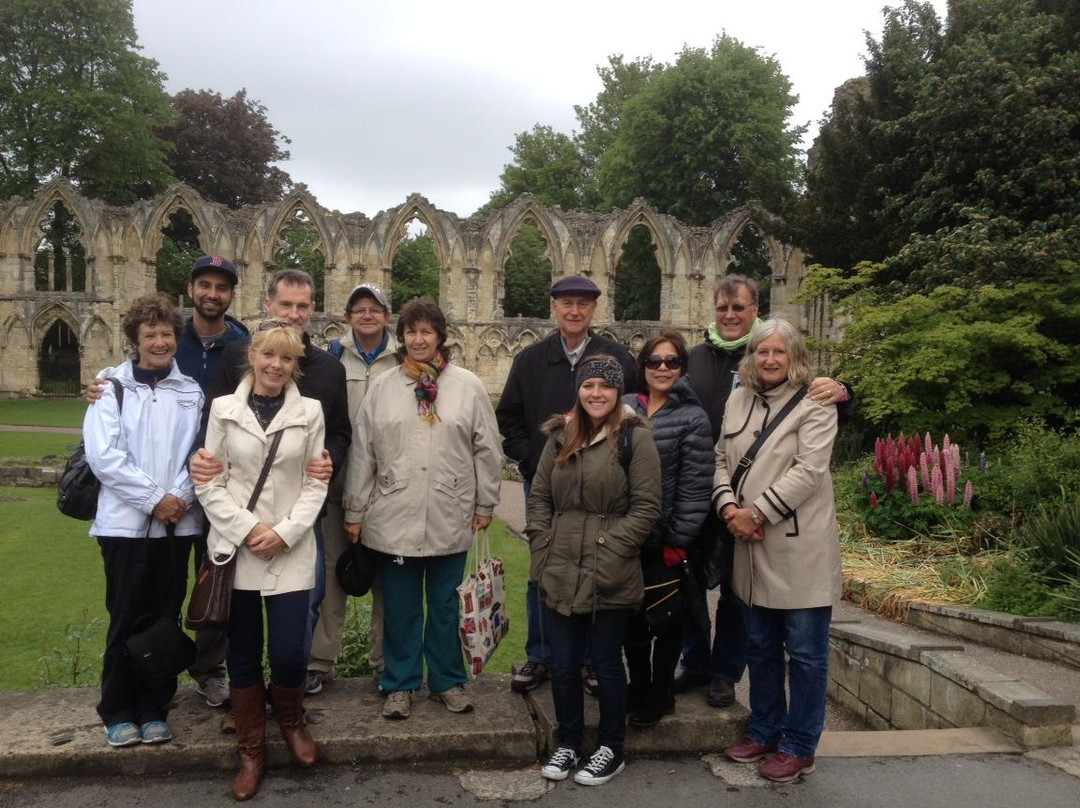 Footprints Tours York-约克必去景点