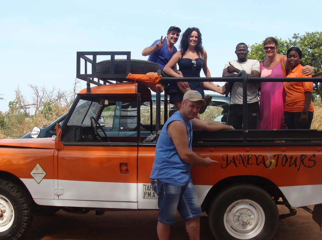 Janeya Tours - Day Tours景点图片