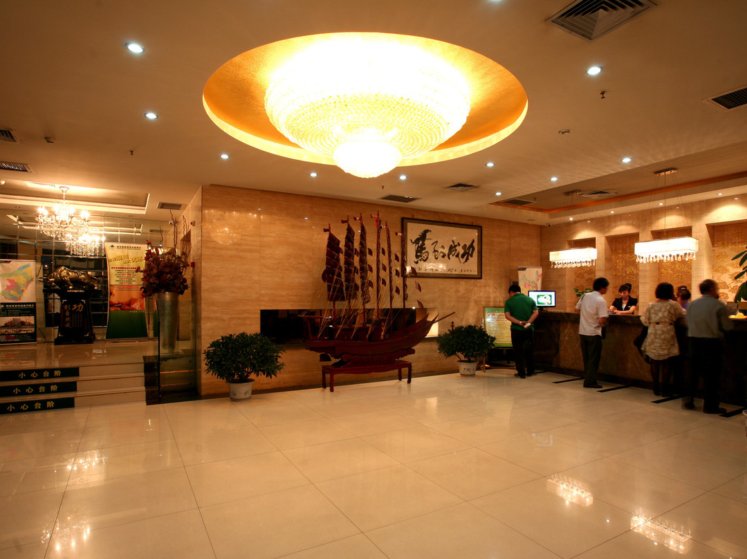 轻住·格林喜悦酒店(韩城京昆高速口留芳公园店)主图