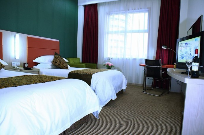 常熟虞城大酒店主图