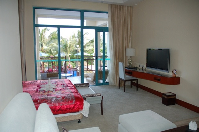 三亚亚龙湾天鸿度假酒店主图