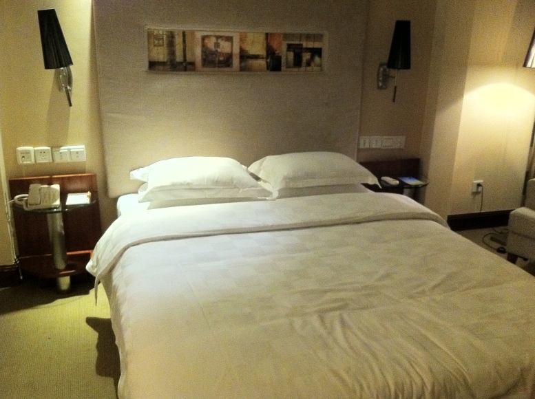 深圳万悦格兰云天大酒店-客卧