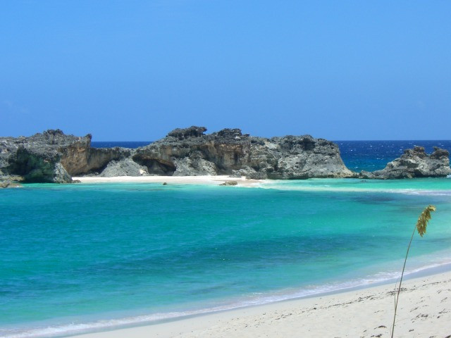 Silver Deep-普罗维登西亚莱斯必去景点