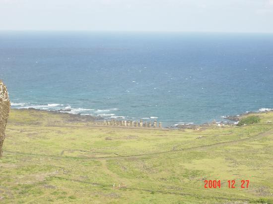 拉诺拉拉库-复活节岛必去景点