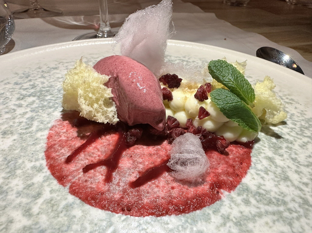 Degusto Restaurant Und Cigar Lounge