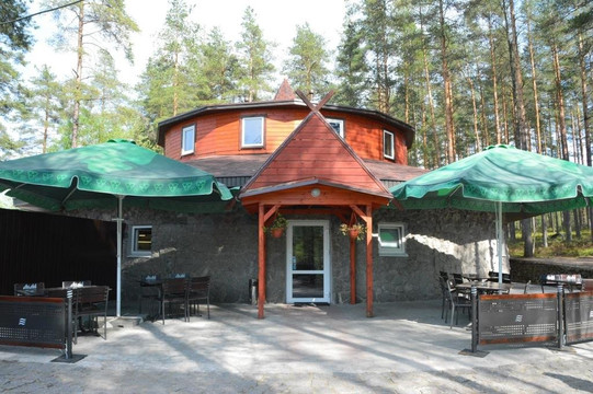 Tsvelodubovo餐馆和美食-Restaurant Wigwam